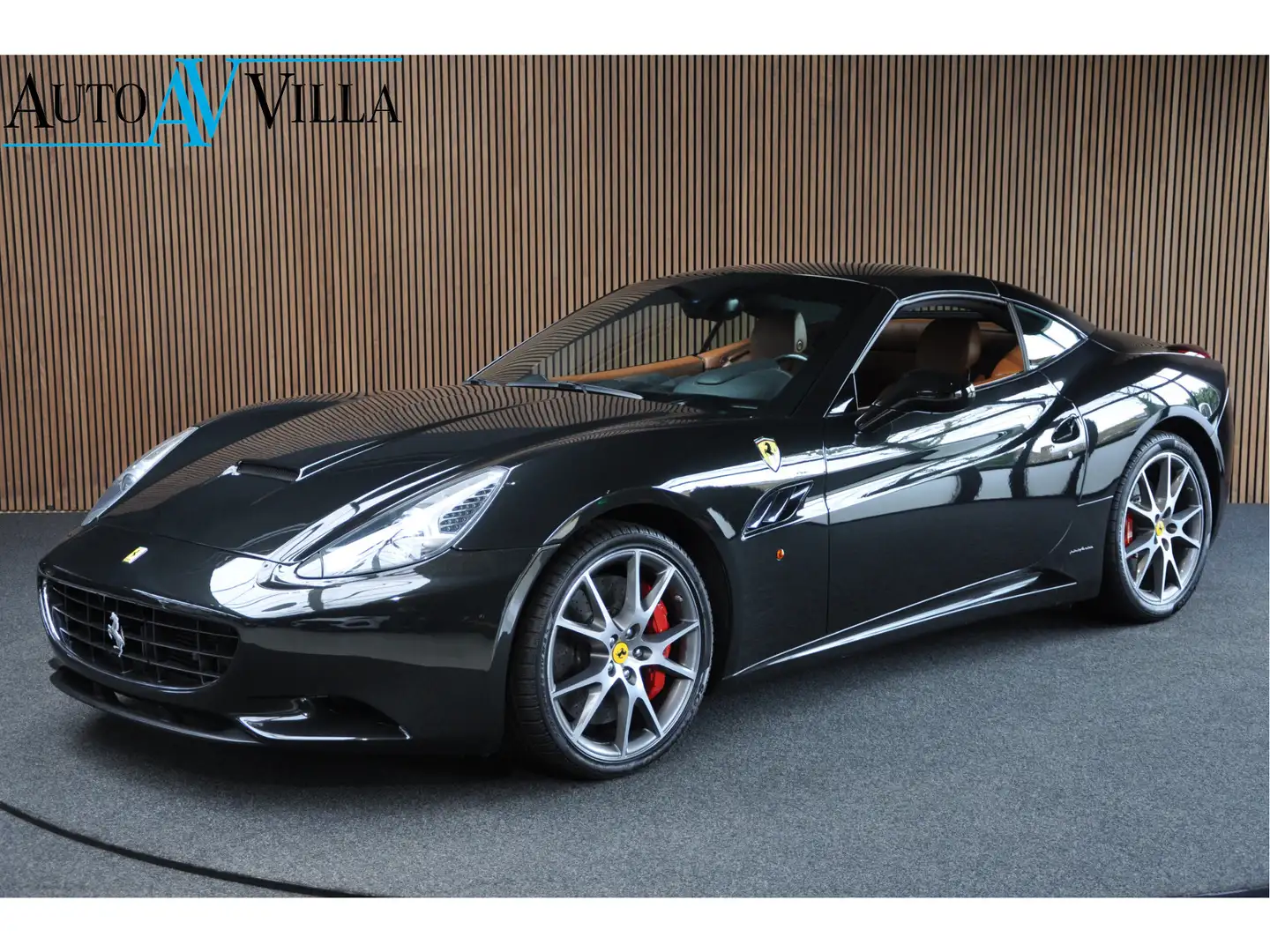 Ferrari California 4.3 V8 Carbon LED stuur 20 inch LM velgen Diamond Zwart - 1