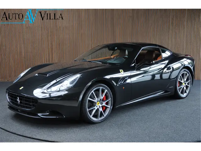 Ferrari California 4.3 V8 Carbon LED stuur 20 inch LM velgen Diamond