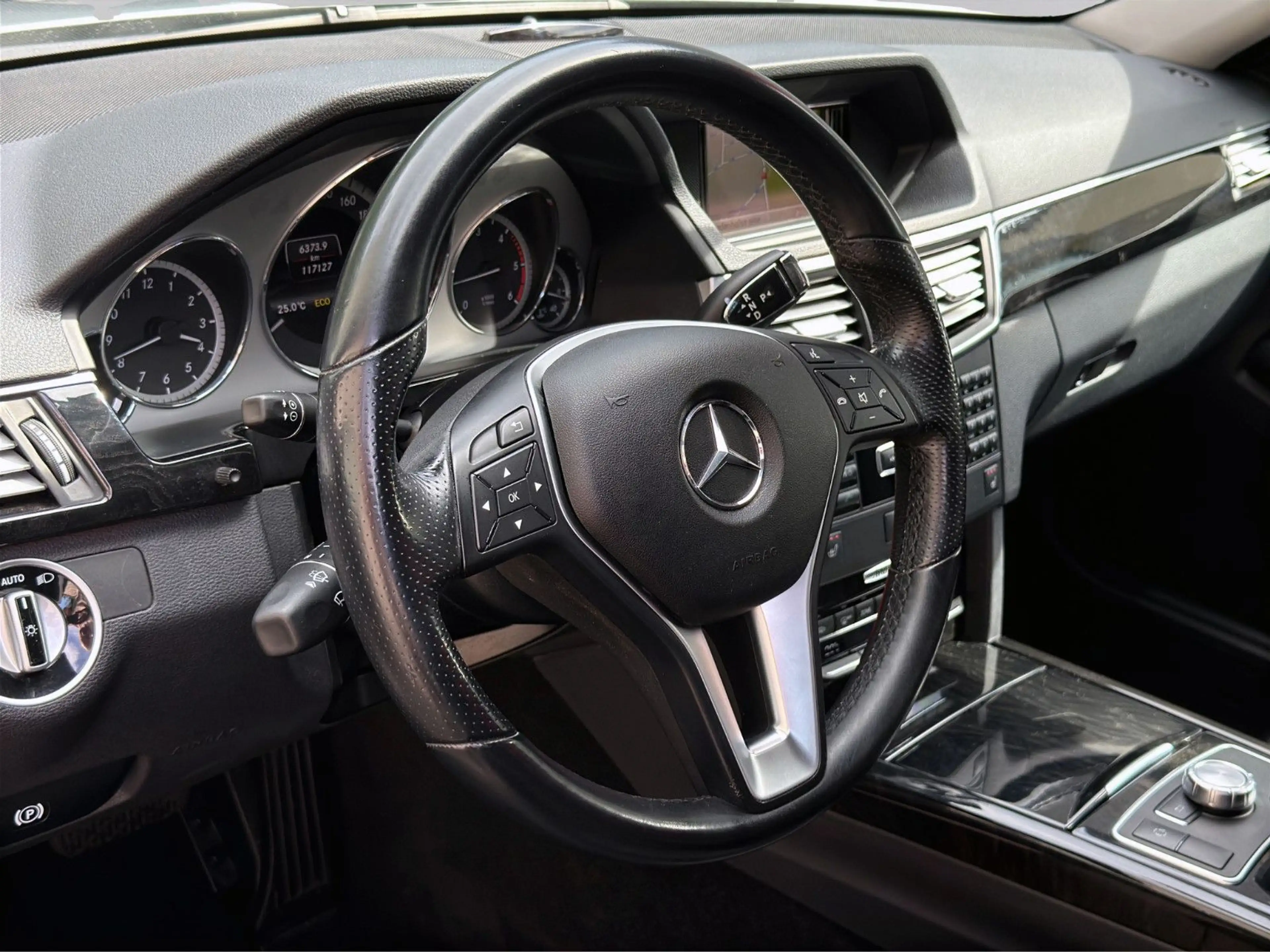 Mercedes-Benz E 220 E220 CDI AVANTGARDE *Aut.*Navi*Leder*8xBereift* — photo 14
