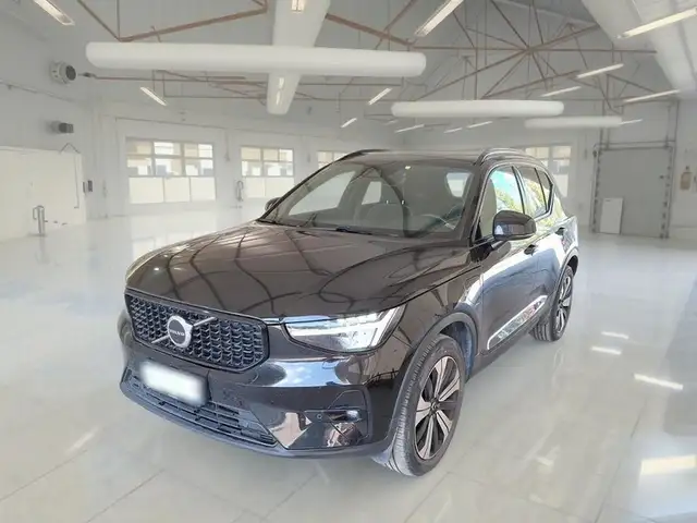 2023 Volvo XC40 for sale