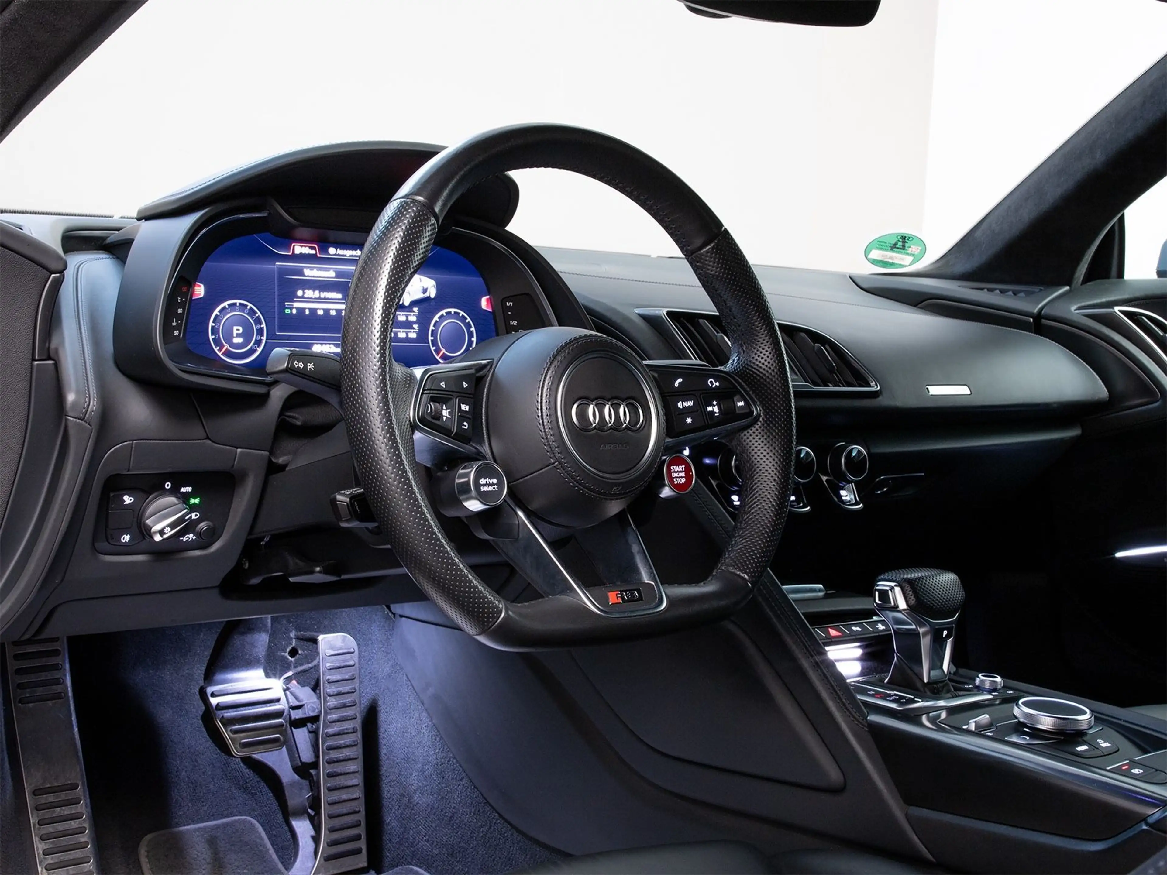 Audi R8 Coupe 5.2 FSI Memory B&O Keyless CAM Nappa — photo 14