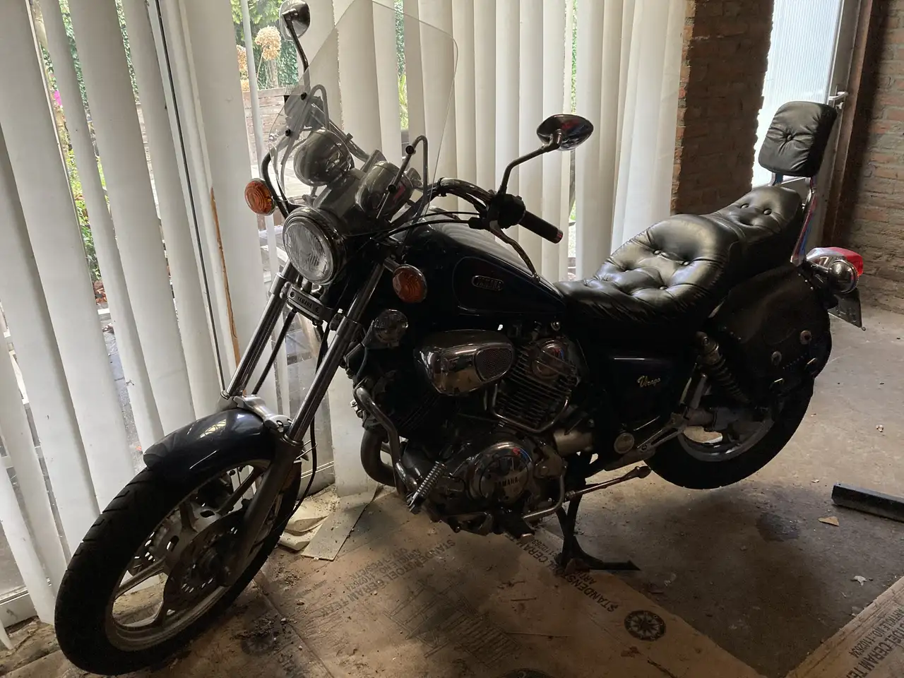 Yamaha XV 750