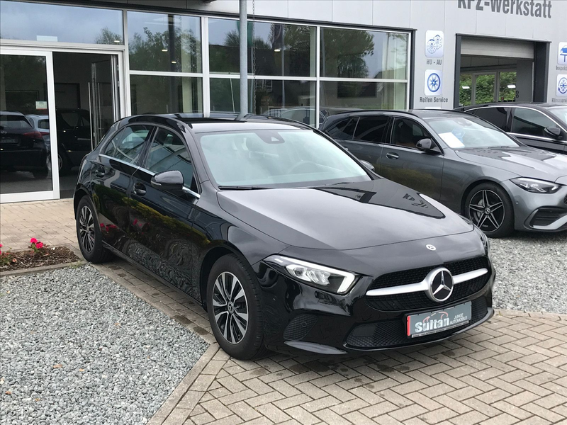 Mercedes-Benz A 180 d 8G Style Kamera LED T-Leder MBUX PDC — photo 2