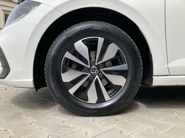 Volkswagen Polo view 13