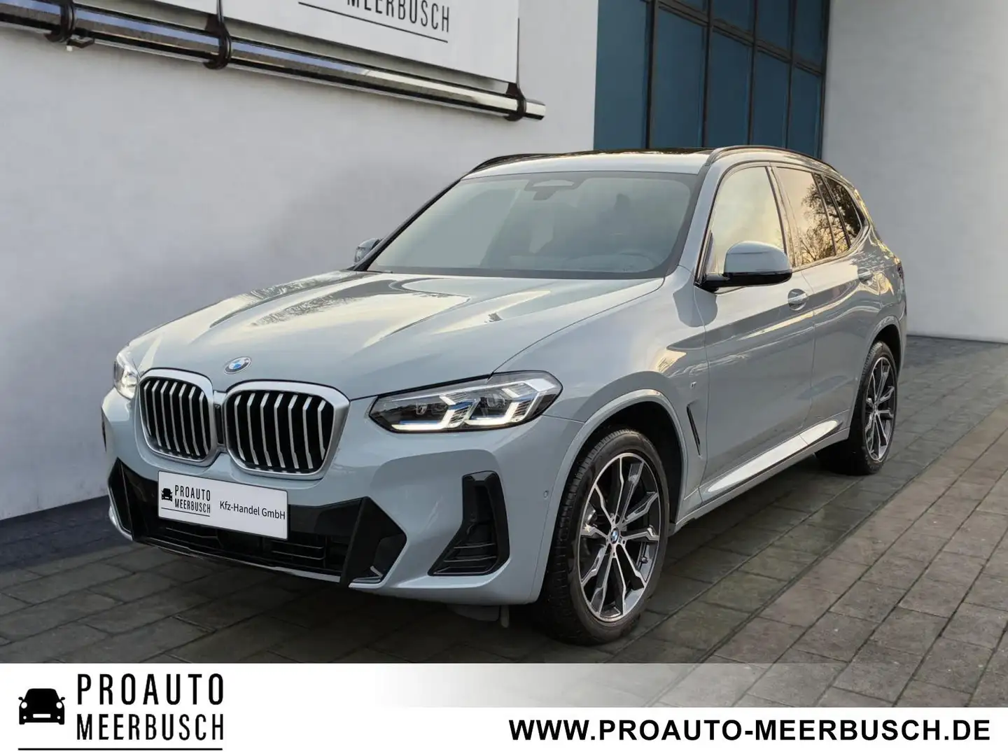 BMW X3 xDrive 20d M Sport AHK/PANO/ASSISTPROF/HEADUP Grau - 1