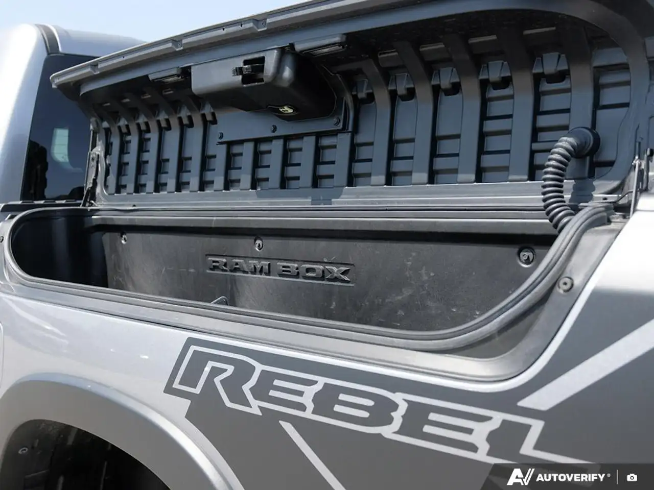 RAM 1500 снимка RAM 1500