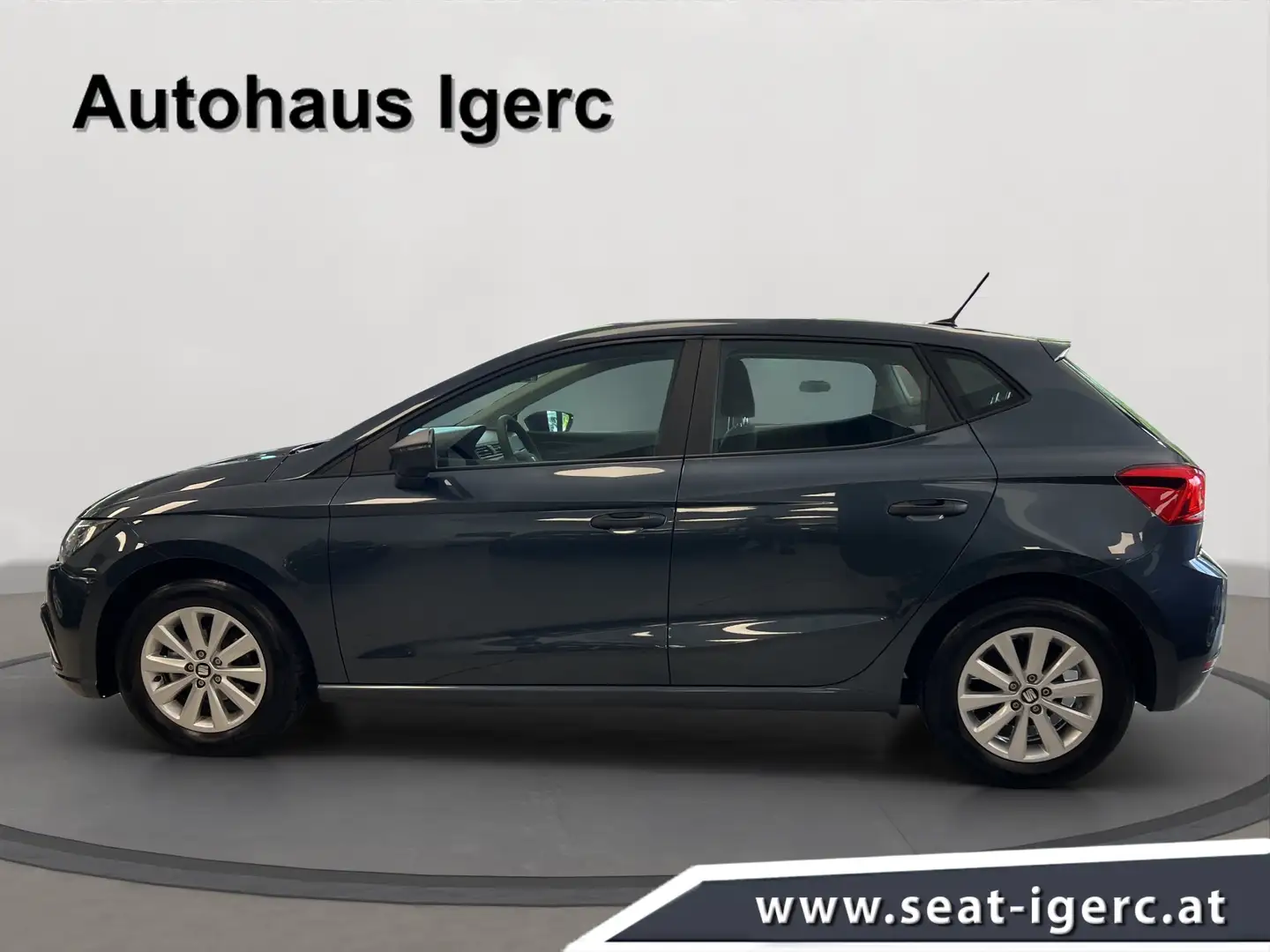 SEAT Ibiza Reference Grau - 2