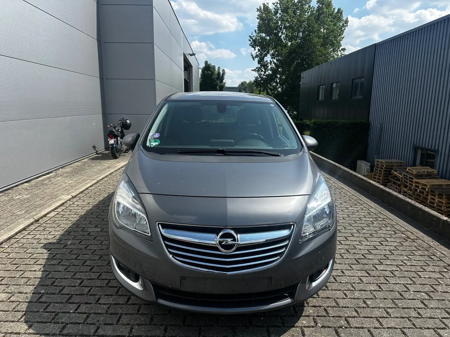 Opel Meriva 1.4 Turbo Grau - 2