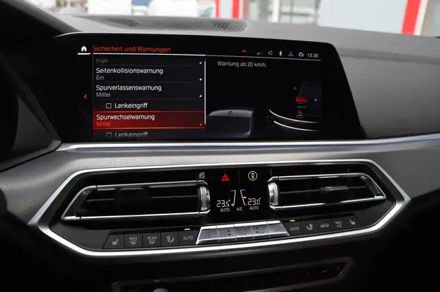 BMW X5 xDrive 30 d M Sport|Head-up-Display| Ansicht 32