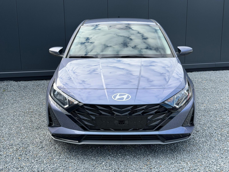 Hyundai i20 Family 66 kW (90 PS), Schaltgetriebe, Frontantrieb — photo 2