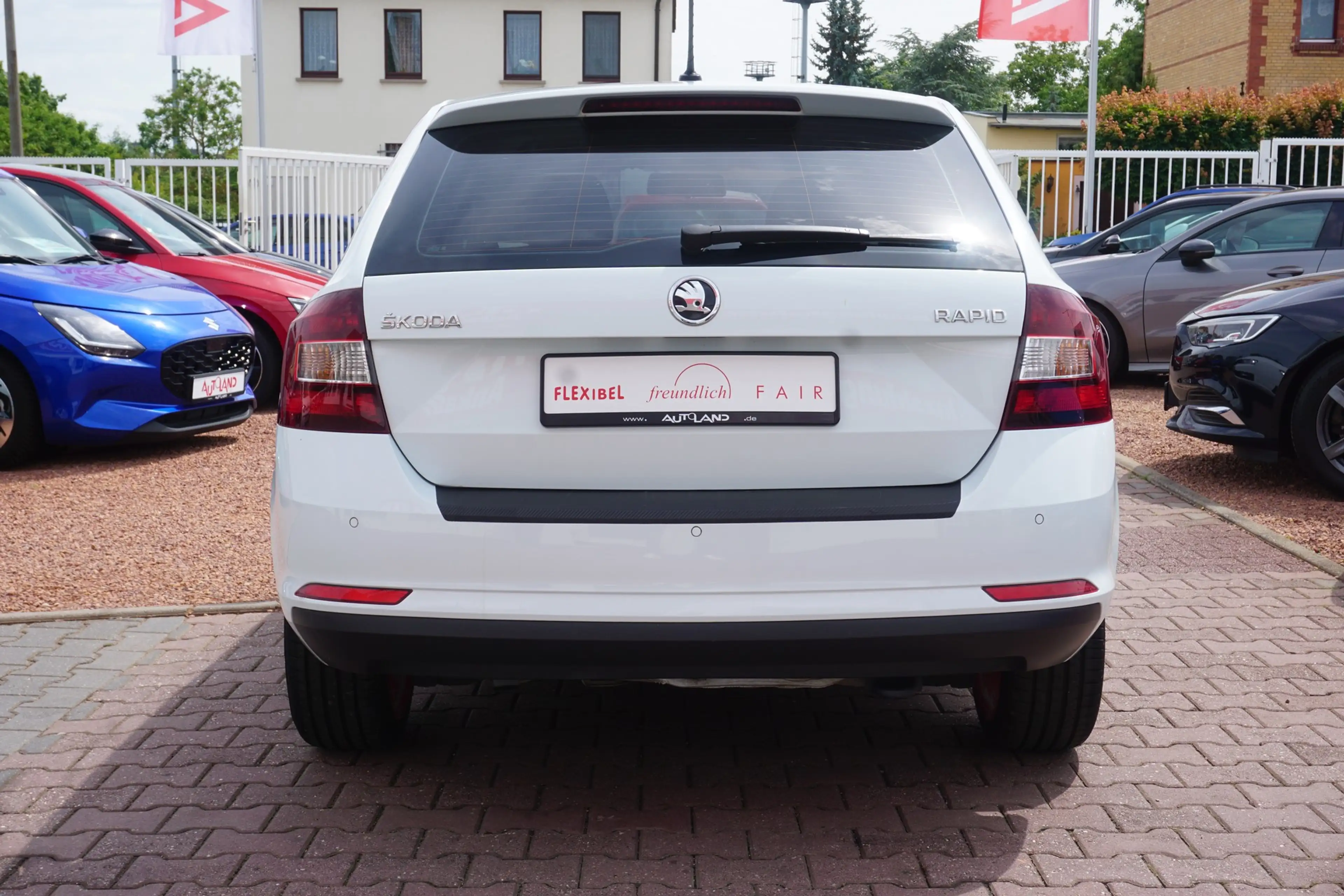 Skoda Rapid/Spaceback Rapid Spaceback 1.0 TSI Klima Sitzheizung — photo 4