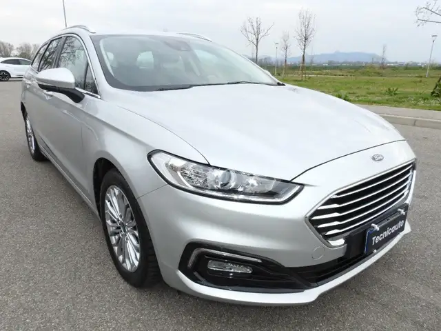 Ford Mondeo Full Hybrid 2.0 187 CV eCVT SW Titanium Business