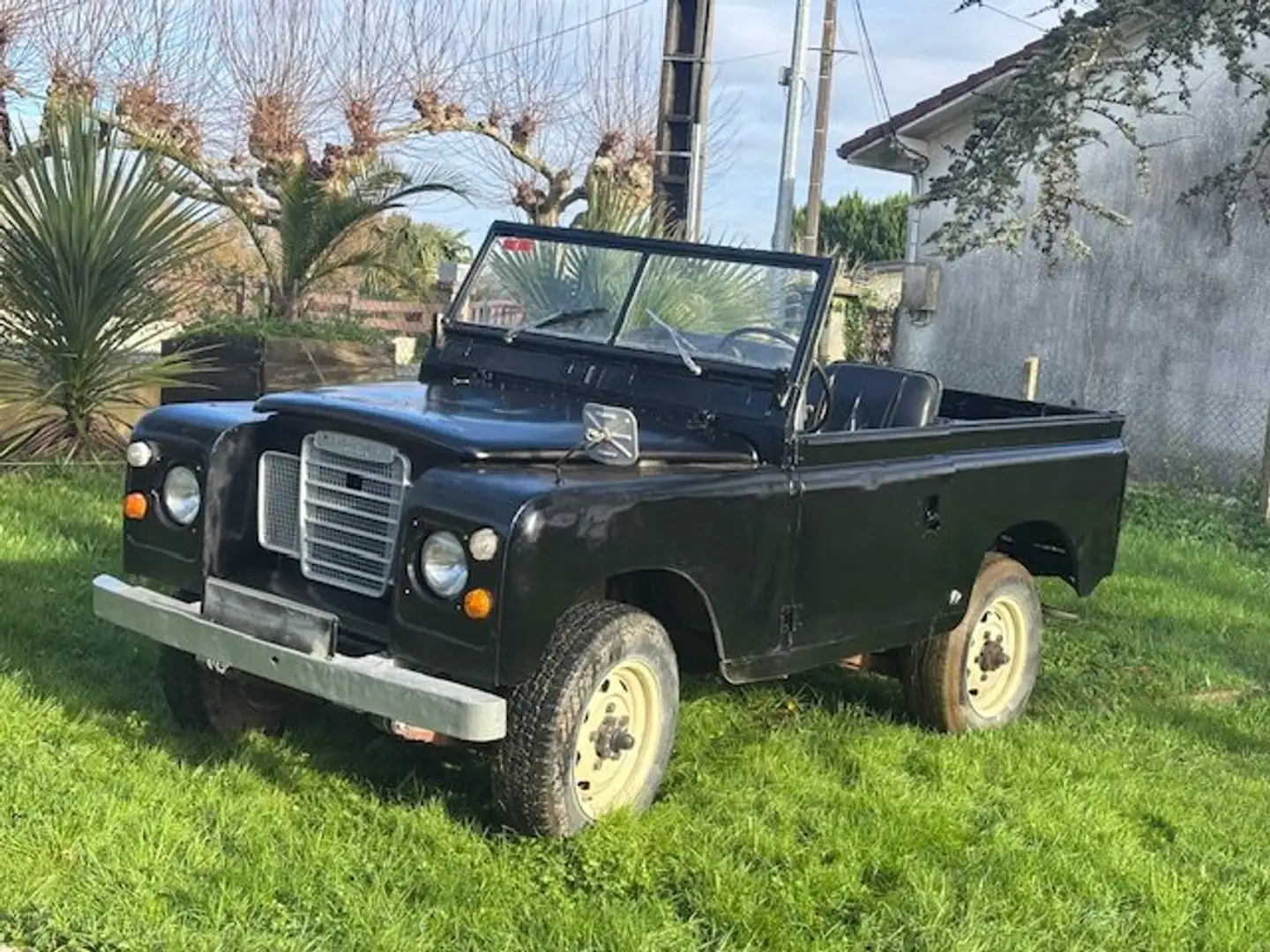 Land Rover série 3 santana crna - 1