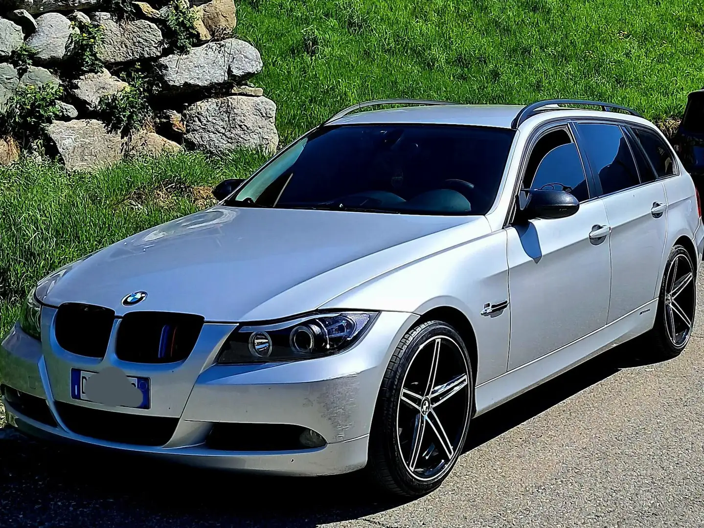 BMW 320 Serie 3 E91 Touring 320d Touring Attiva Grigio - 2