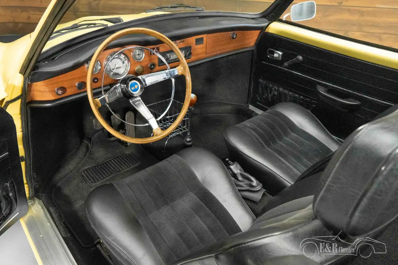 Volkswagen Karmann Ghia Cabriolet | 1971, foto 2