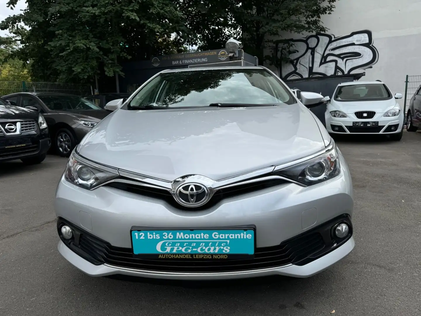 Toyota Auris Comfort Navi Rückfahrkamera 1Hand Plateado - 2
