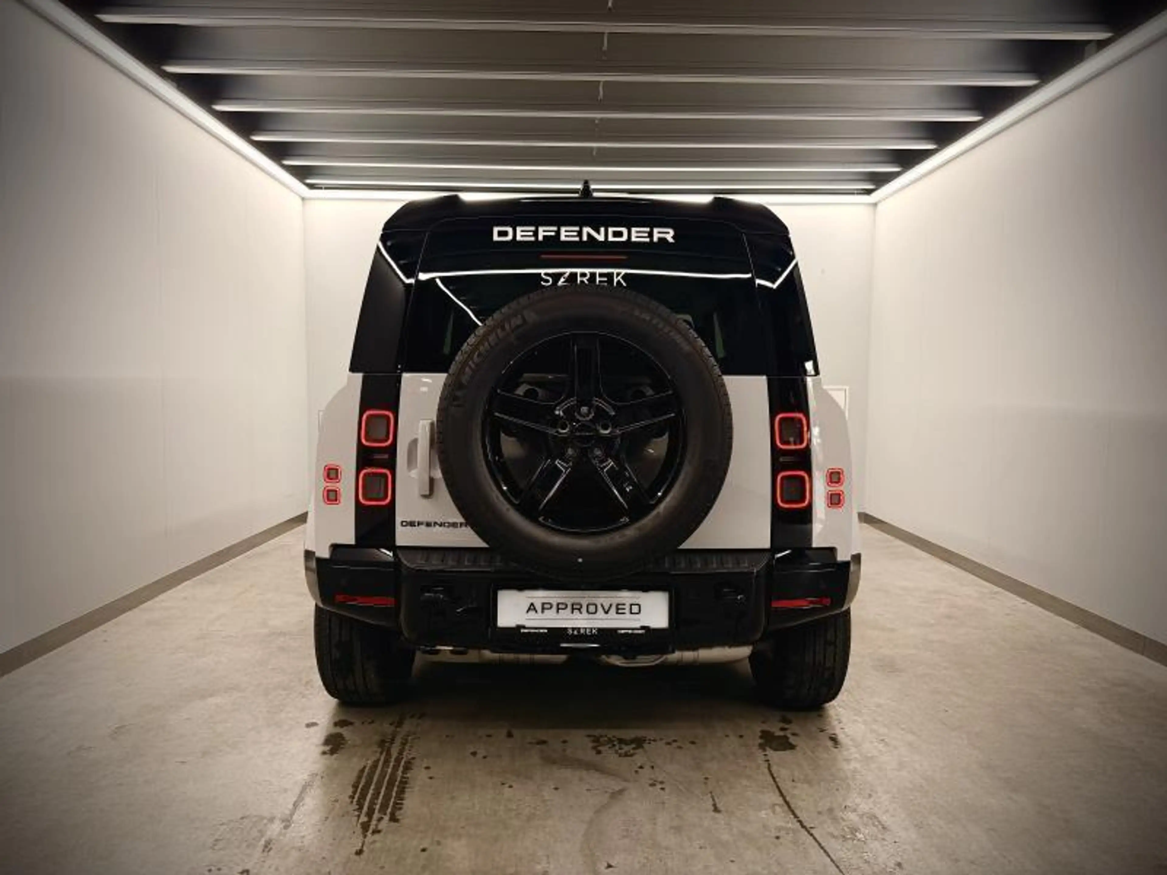 Land Rover Defender 90 D250 X-Dynamic SE - niet ingeschreven — photo 5