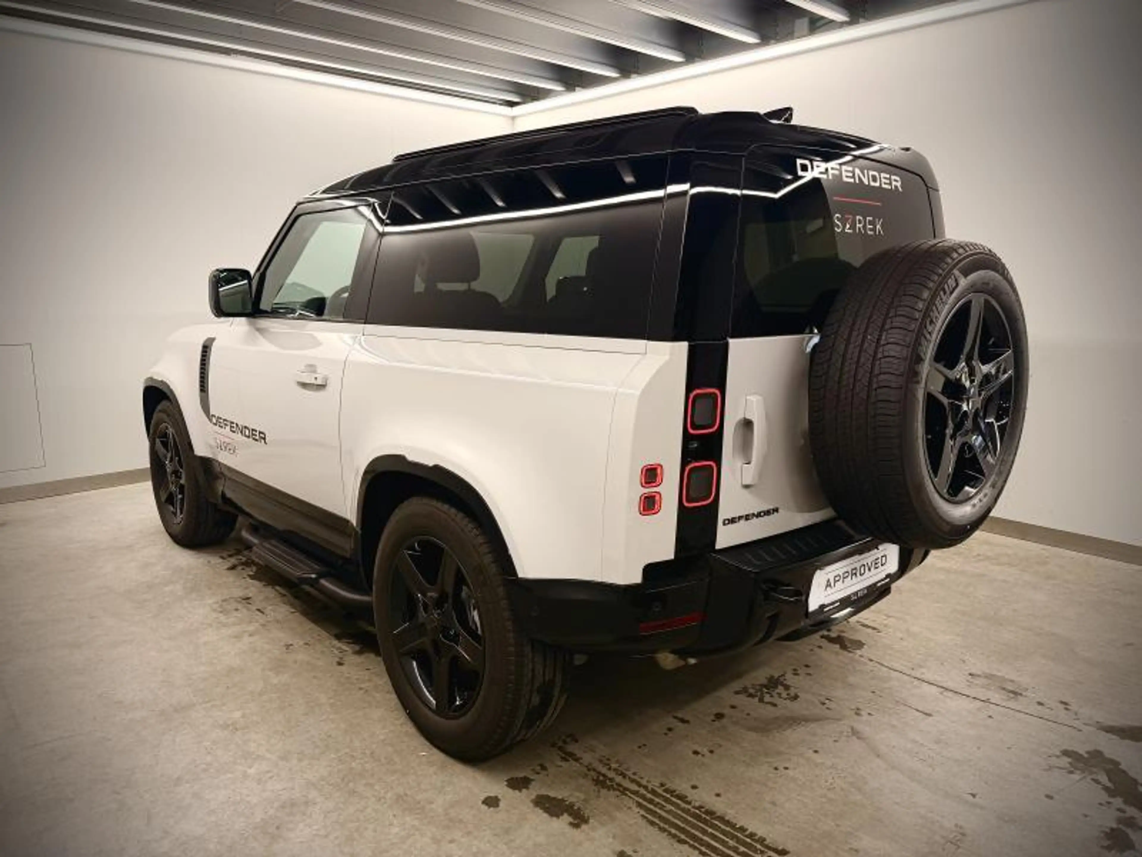 Land Rover Defender 90 D250 X-Dynamic SE - niet ingeschreven — photo 6