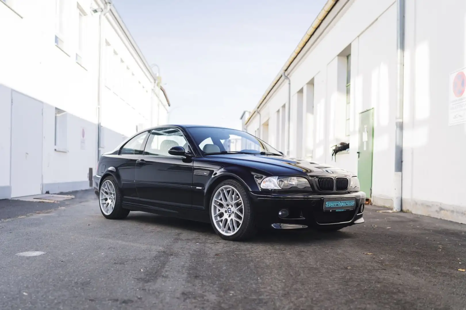 BMW M3 E46 M3 Coupé *DT. FZG. / SMG / KIWI / 2. HAND* Noir - 2