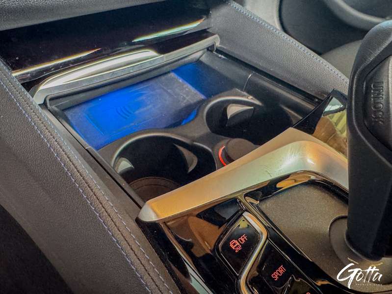 Photo du véhicule BMW 530