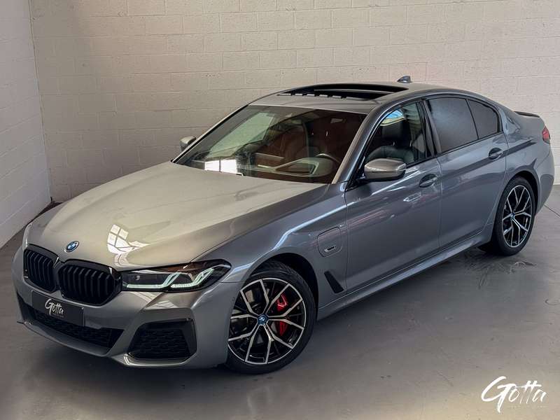 Photo du véhicule BMW 530