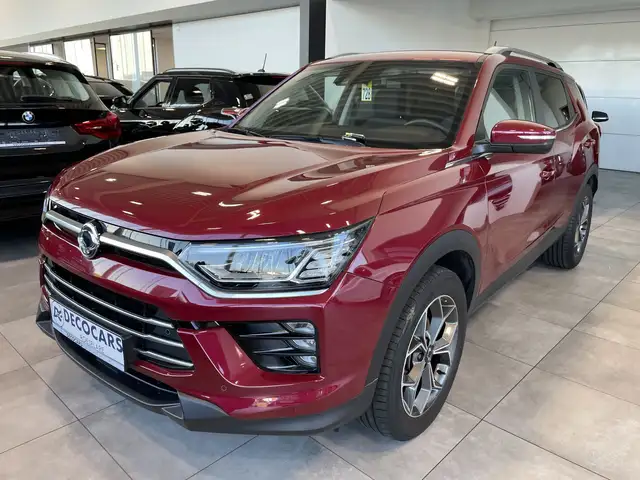 SsangYong Korando Weinig km / Trekhaak / Camera / Carplay-Android /