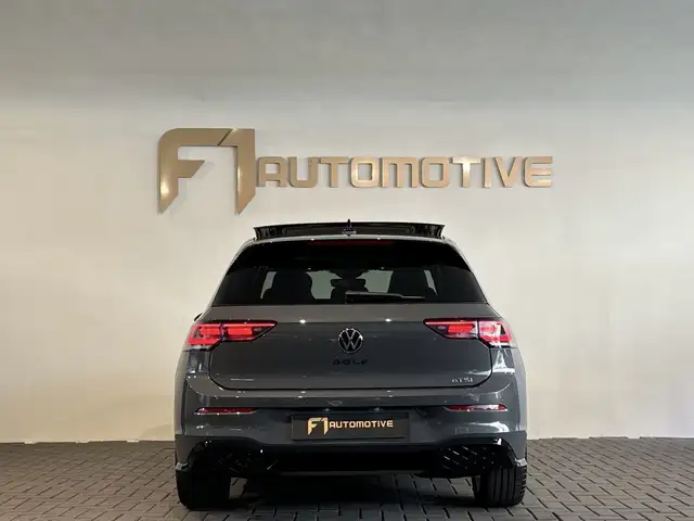 Volkswagen Golf view 8