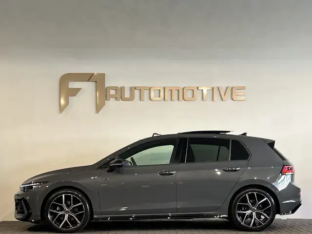 Volkswagen Golf view 11