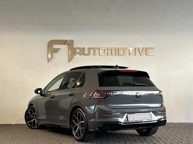 Volkswagen Golf view 9