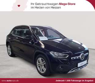 GLA 200 7G-DCT Style NAVI PDC SHZ