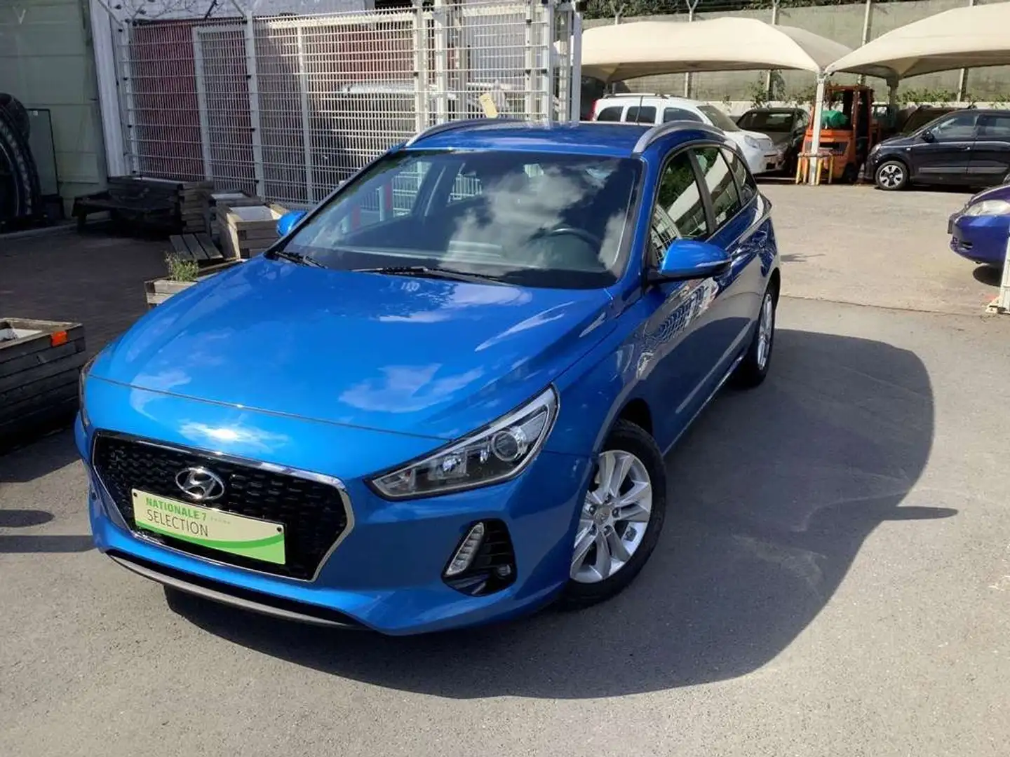 Hyundai i30 T-GDi Sky Bleu - 1