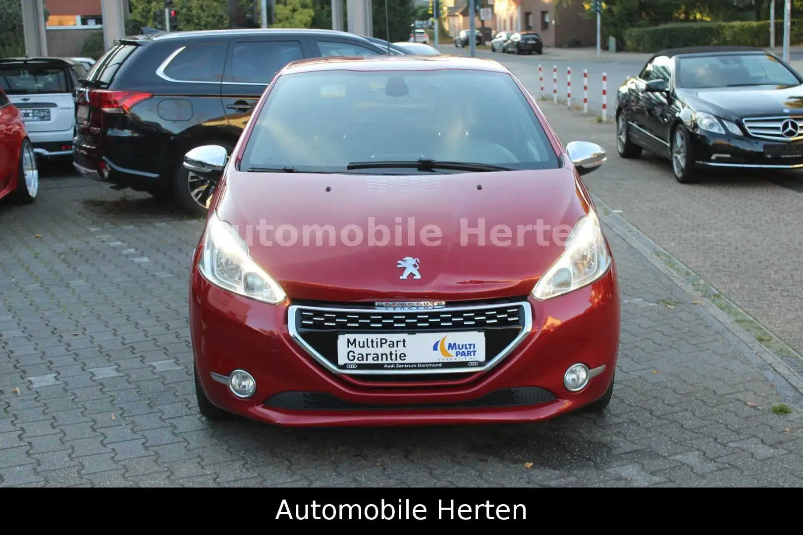 Peugeot 208 GTi*LEDER*SHZ*NAVI*SPUR*MFL! Rot - 2