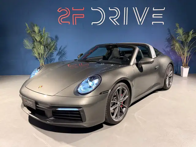 Porsche 992 Targa 4S (911)