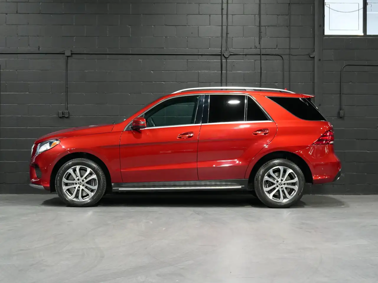 Mercedes-Benz GLE снимка Mercedes-Benz GLE