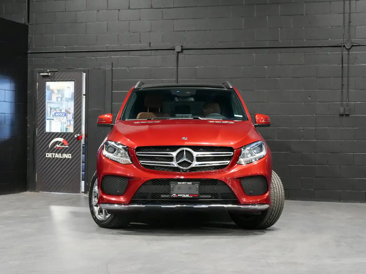 Mercedes-Benz GLE снимка Mercedes-Benz GLE