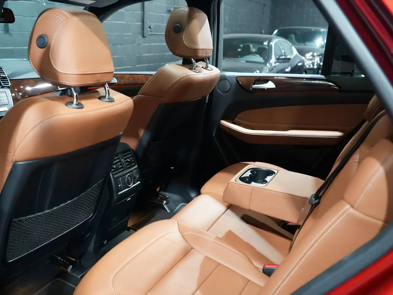 Mercedes-Benz GLE снимка Mercedes-Benz GLE