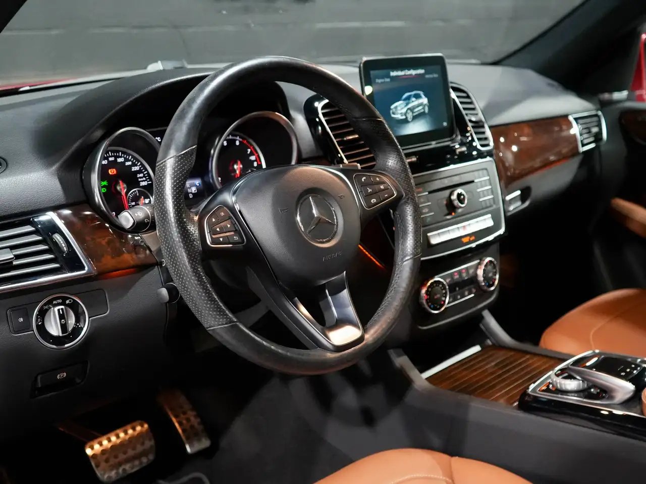 Mercedes-Benz GLE снимка Mercedes-Benz GLE
