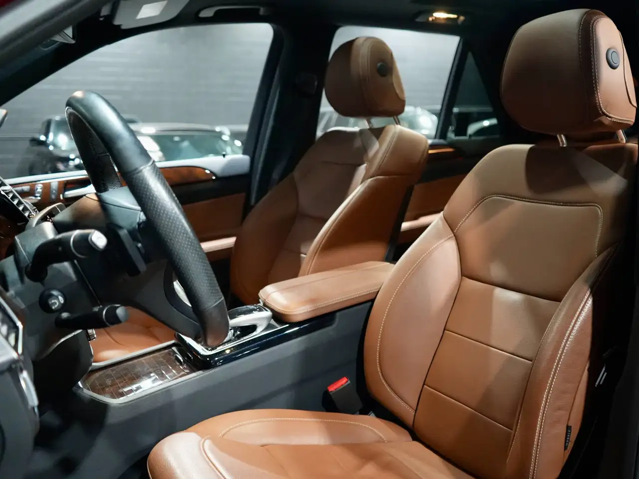 Mercedes-Benz GLE снимка Mercedes-Benz GLE