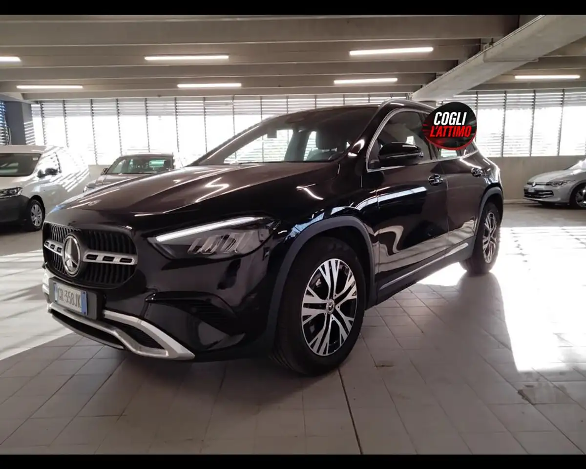 Mercedes-Benz GLA 180