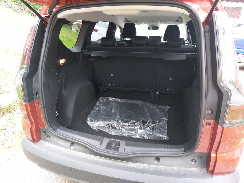 Dacia Jogger TCe110 Extreme 5Si. SOFORT Terracottabraun — photo 10