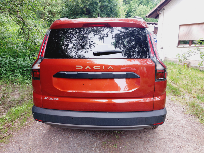 Dacia Jogger TCe110 Extreme 5Si. SOFORT Terracottabraun — photo 4