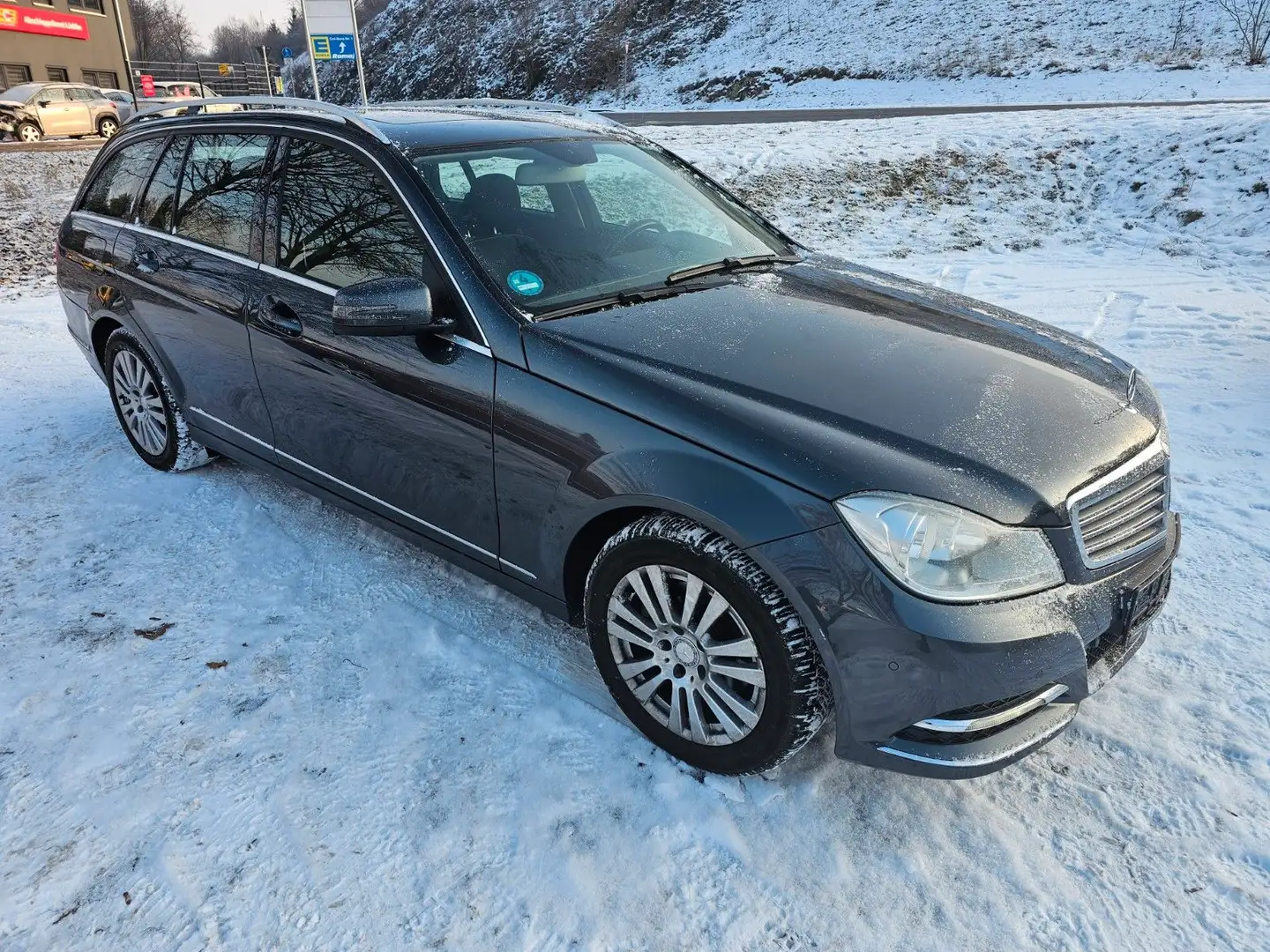Mercedes-Benz C 180 C T-Modell C 180 T CGI BlueEfficiency Grau - 2