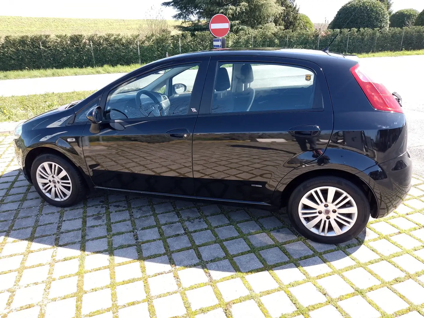 Fiat Grande Punto 5p 1.3 mjt 16v 75cv - 1