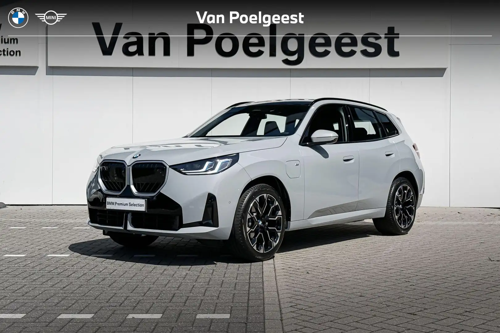 BMW X3 30e xDrive M Sport | Panoramadak | Trekhaak Gris - 1