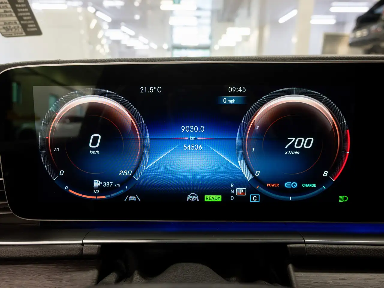 Mercedes-Benz GLE снимка Mercedes-Benz GLE