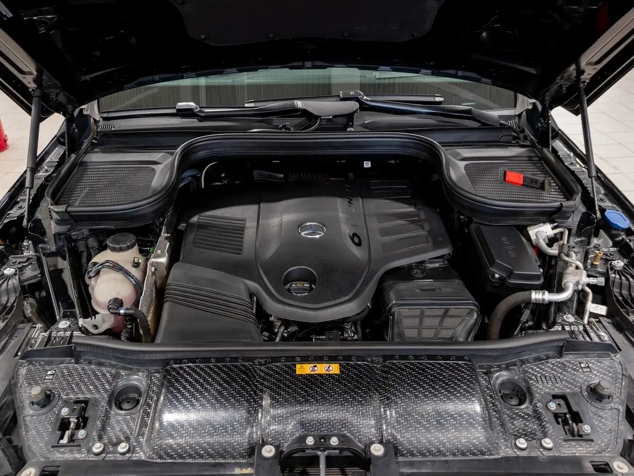 Mercedes-Benz GLE снимка Mercedes-Benz GLE