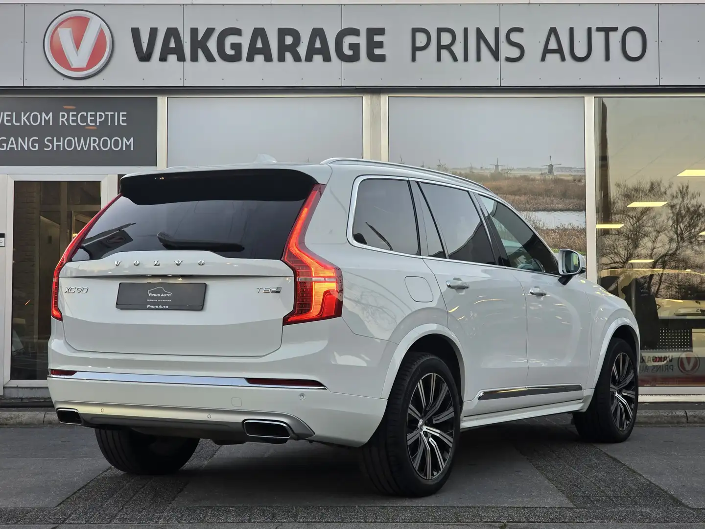 Volvo XC90 2.0 T8 Twin Engine AWD Inscription 7p. |PANO|CAMER Wit - 2