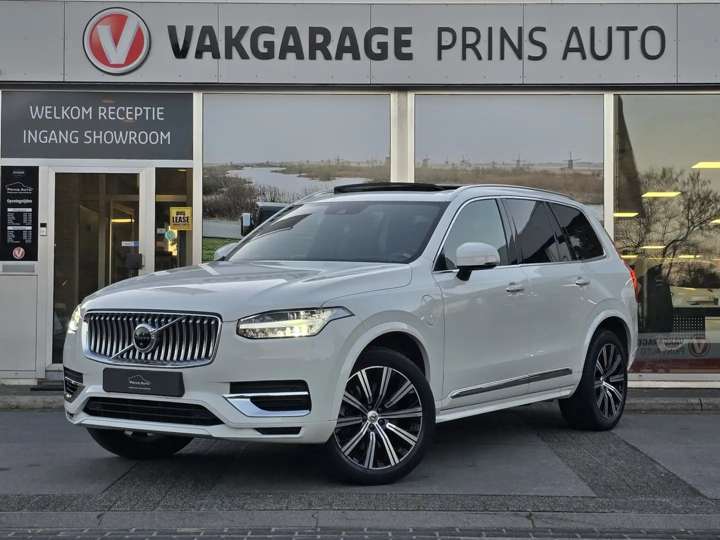 Volvo XC90 2.0 T8 Twin Engine AWD Inscription 7p. |PANO|CAMER Wit - 1