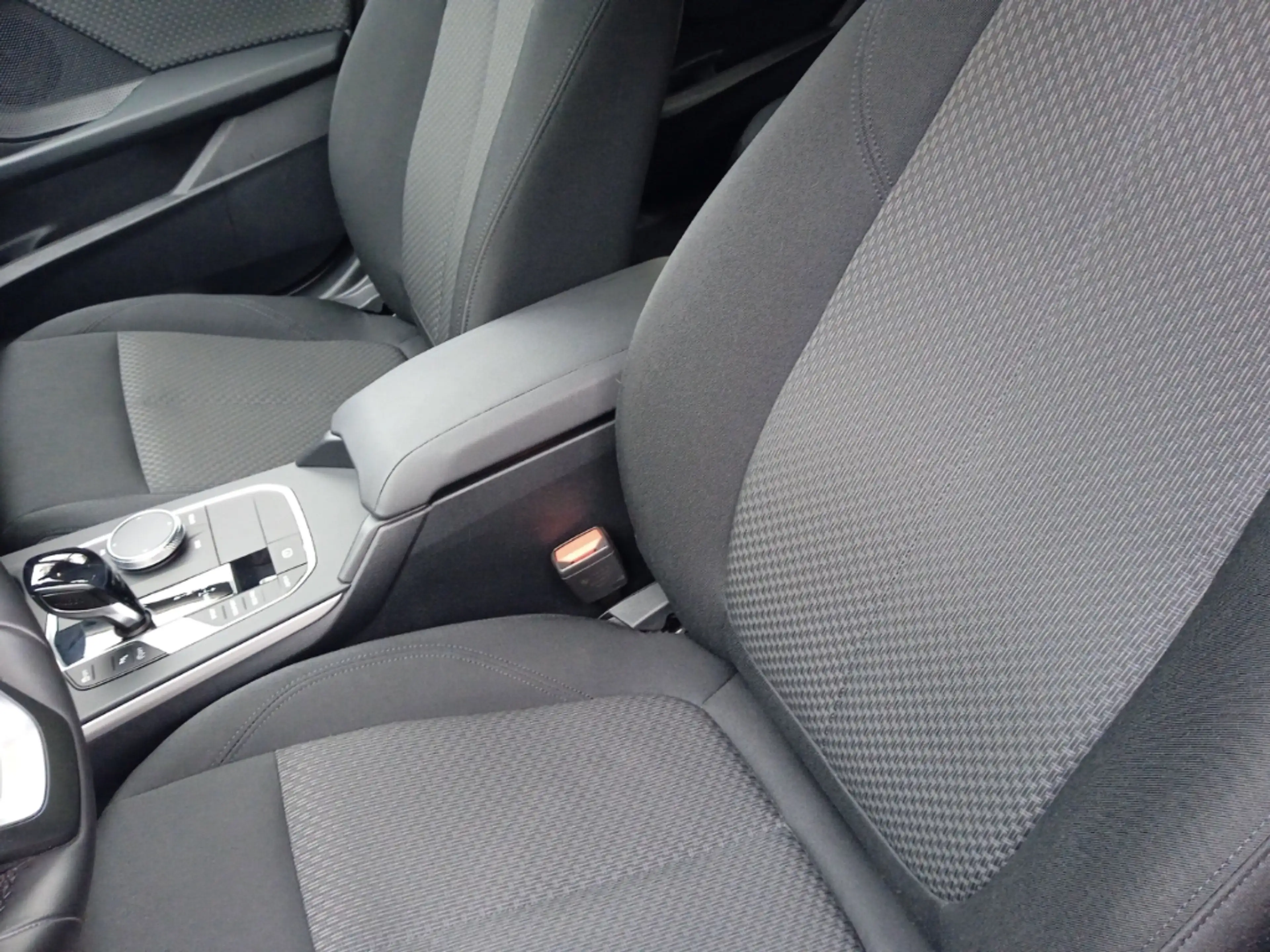 BMW 118 d Aut.*LED*DAB*PDC*ACC*AHK*Sitzhzg.* — photo 14