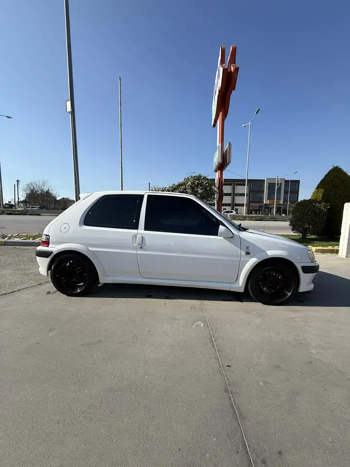 Peugeot 106 S 16, foto 2